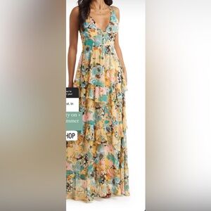 NWT. VICI floral maxi dress.